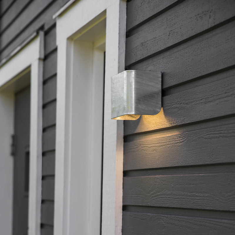 Outdoor wall lamp TAURUS metal