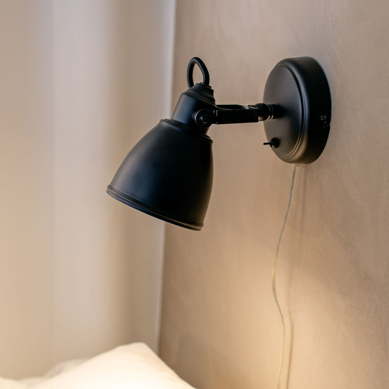 Markslöjd Edgar 1L Wandleuchte, schwarz