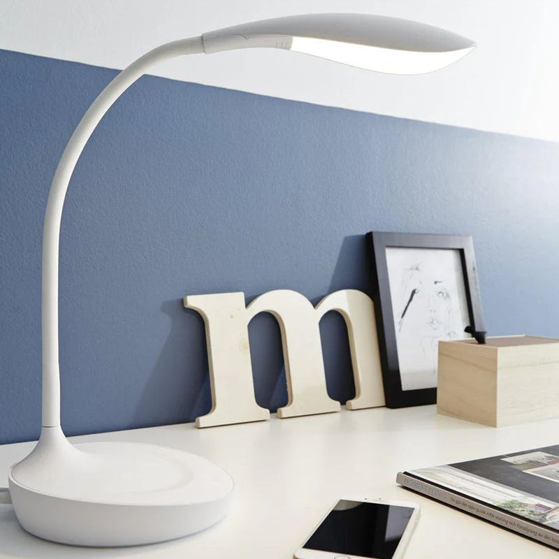 Markslojd Swan 1L LED desk lamp, USB