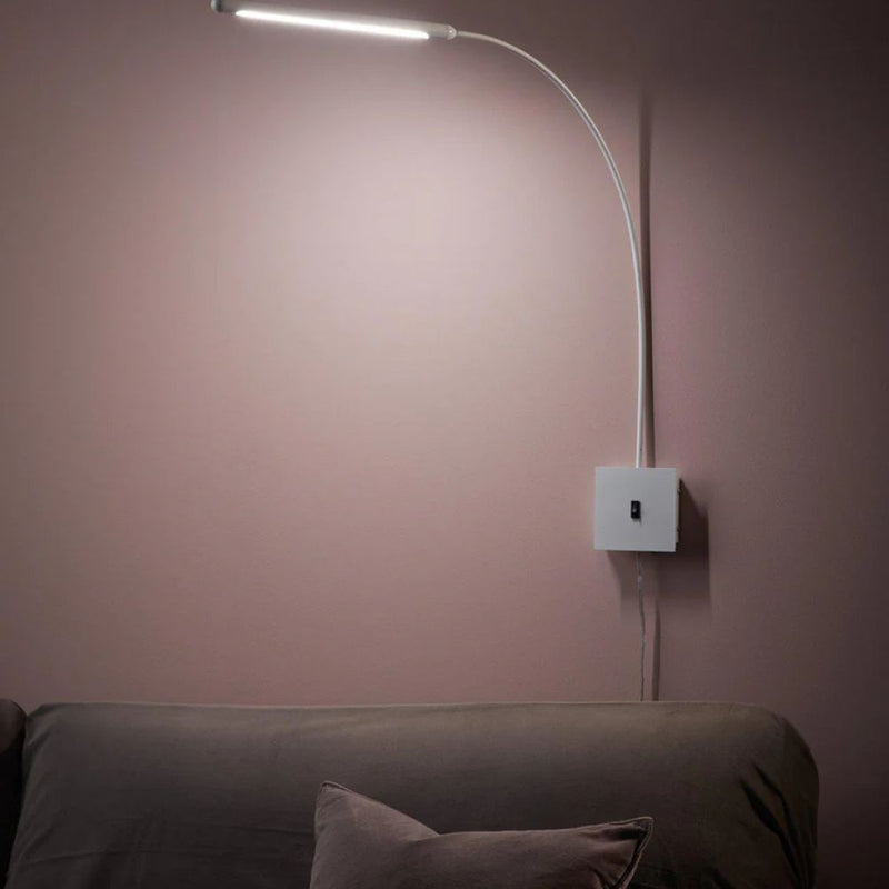 Markslöjd Antenna 1L lámpara de pared oscilante de lectura blanca LED