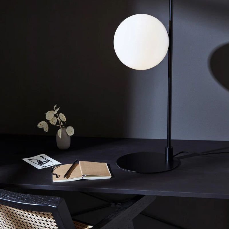 Markslöjd Dione 1L table lamp