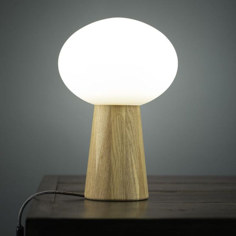 Lampada da tavolo Markslöjd Pater 1L, legno chiaro E27