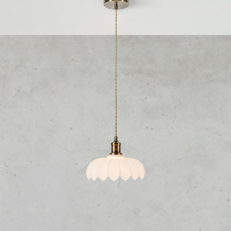 Markslöjd Kurage 1L pendant lamp antique brass E27, D 25cm