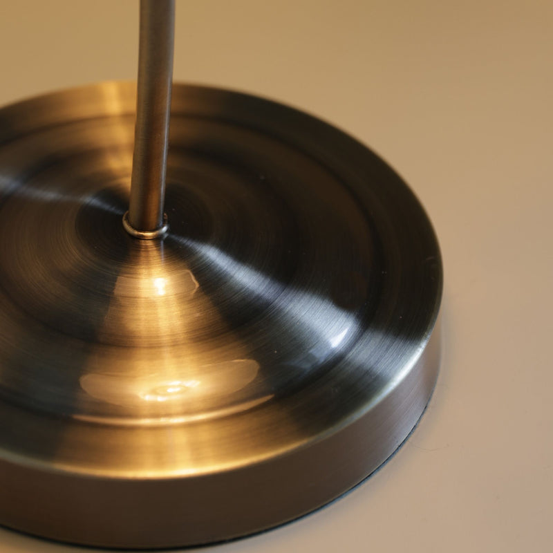 Markslöjd Vela 1L table lamp antique brass E27