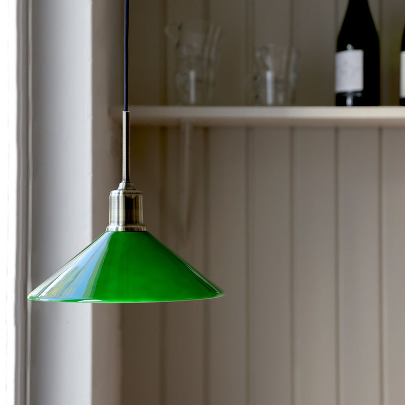 Markslöjd Vela 1L pendant lamp antique brass E27