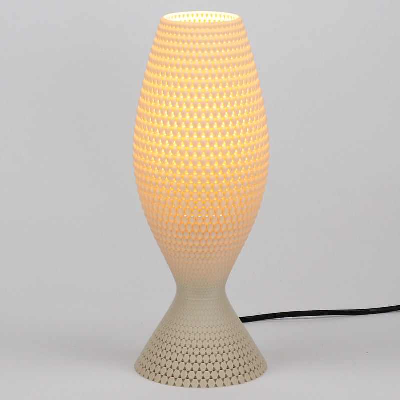 Lampada da tavolo Tagwerk Diamant beige E27