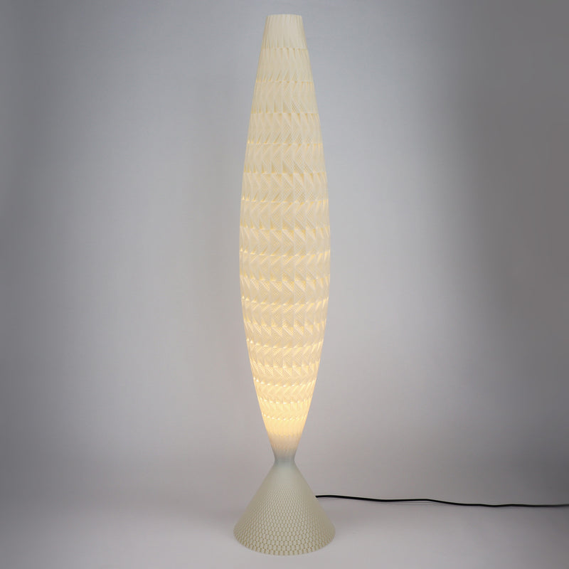 Floor lamp Tagwerk Fraktal white E27