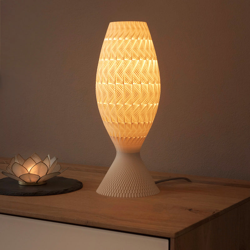 Lampada da tavolo Tagwerk Fraktal beige E27