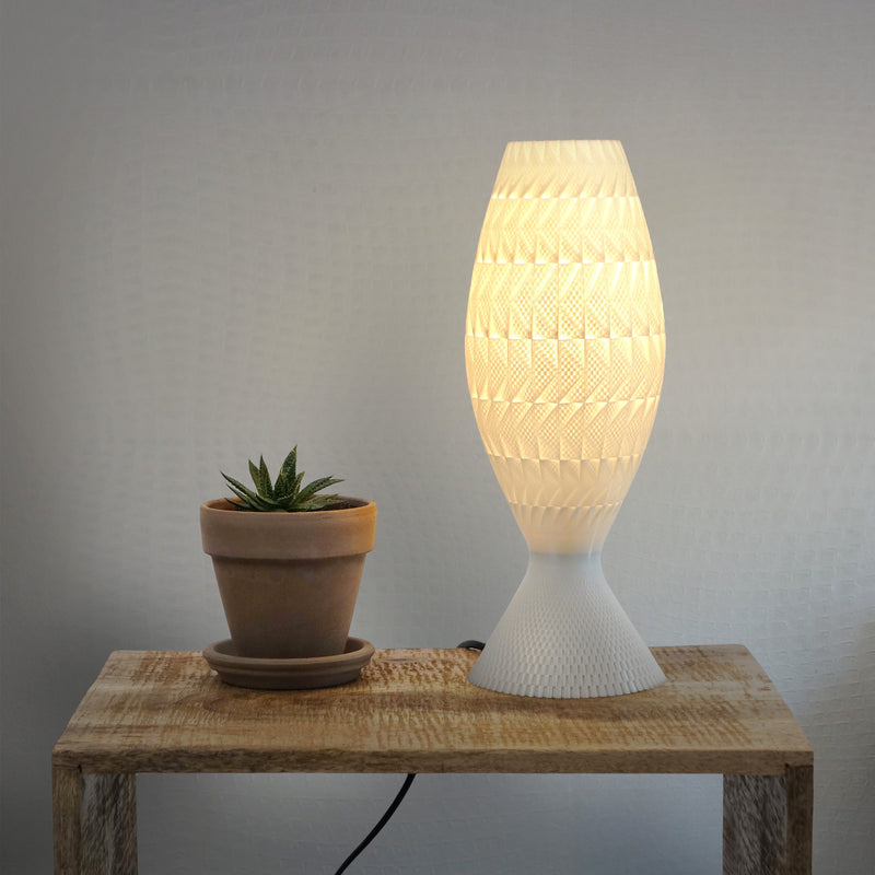 Table lamp Tagwerk Fraktal white E27