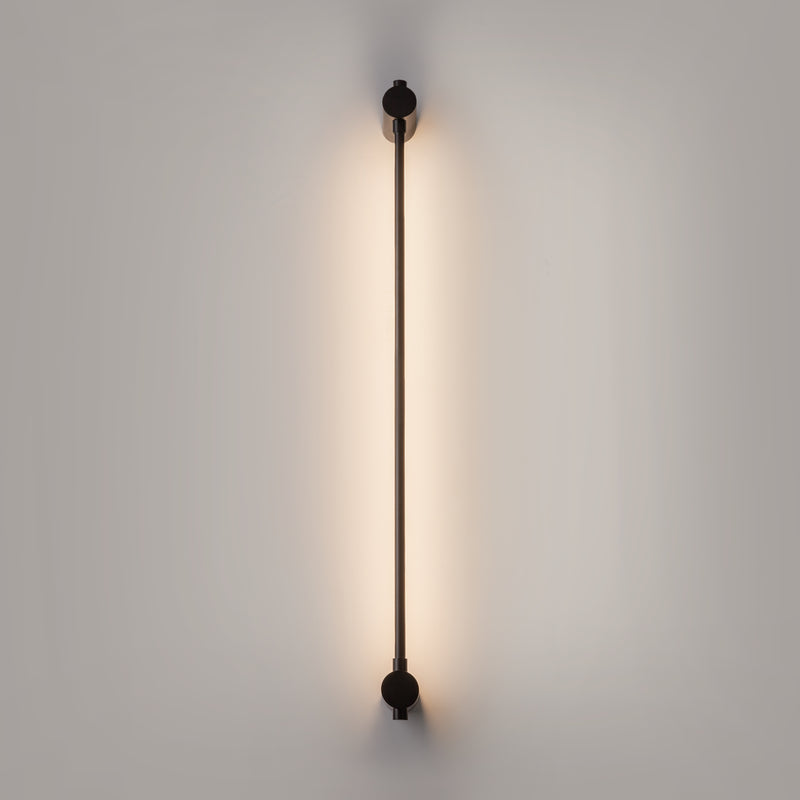 Maytoni Rotta 1L accent wall lamp, black LED D 5cm