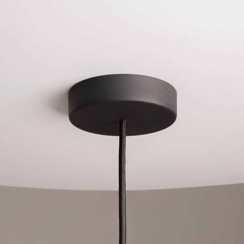 Maytoni Cane 1L pendant lamp, black G9 D 30cm