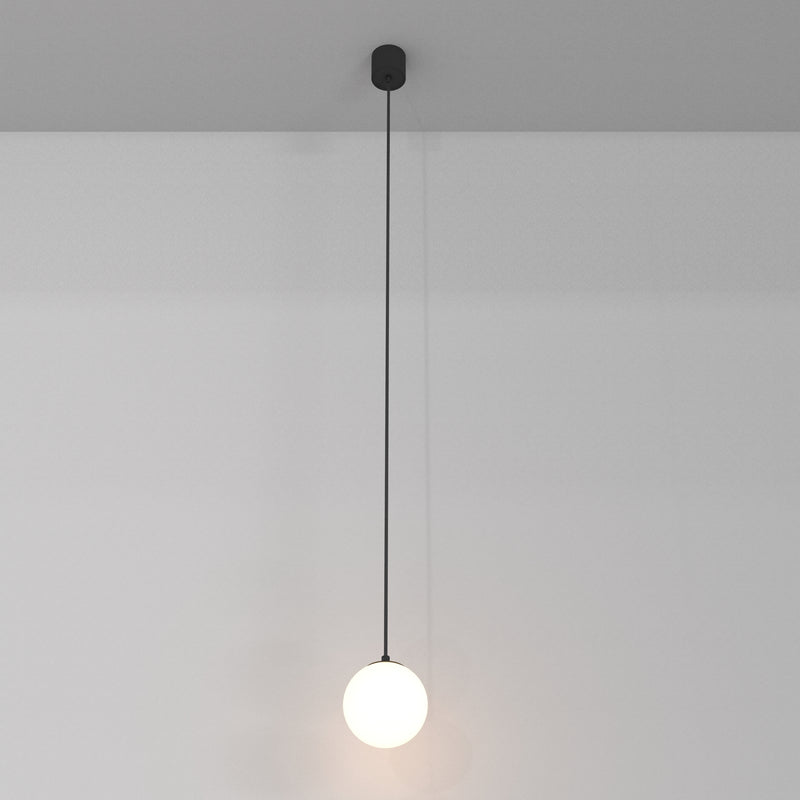 Maytoni Luna 1L pendant lamp, black LED D 10cm