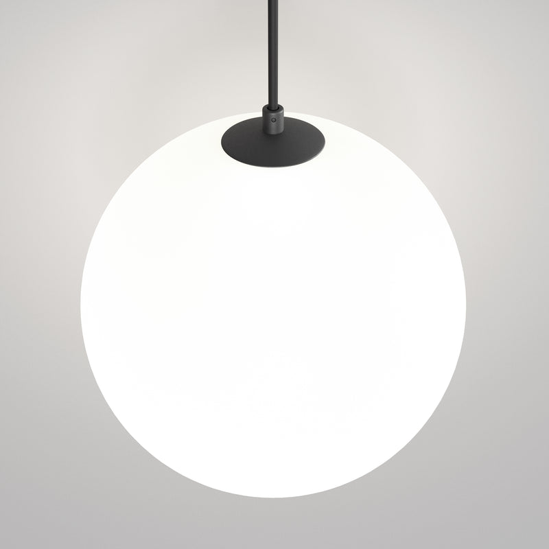 Maytoni Luna 1L pendant lamp, black LED D 20cm