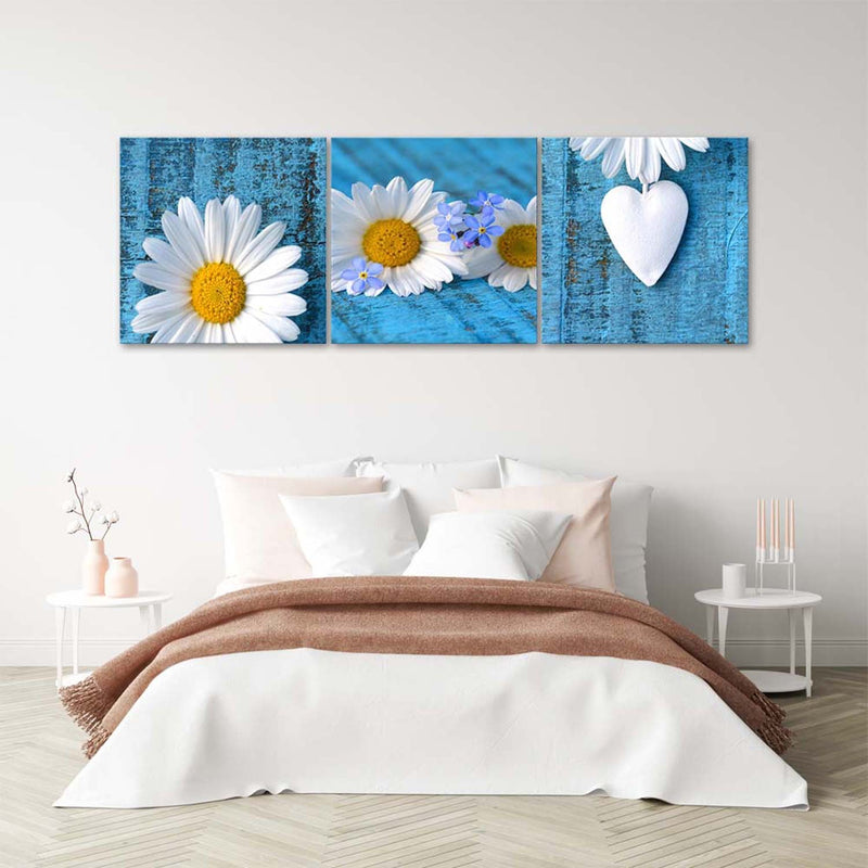 Set of three pictures canvas print, Daisies and hearts