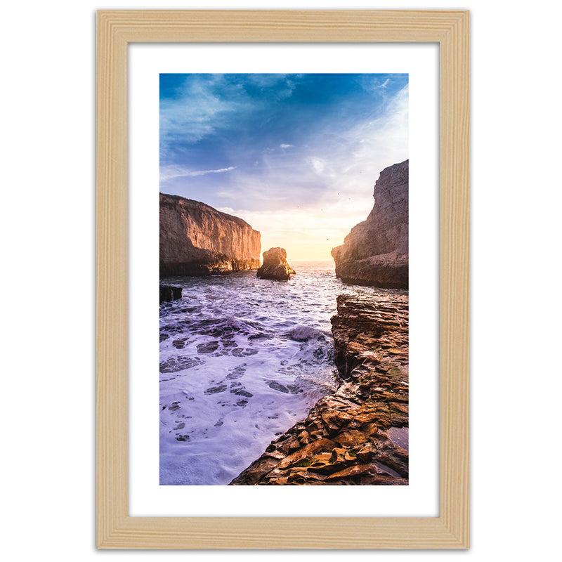 Picture in natural frame, Ocean and rocks