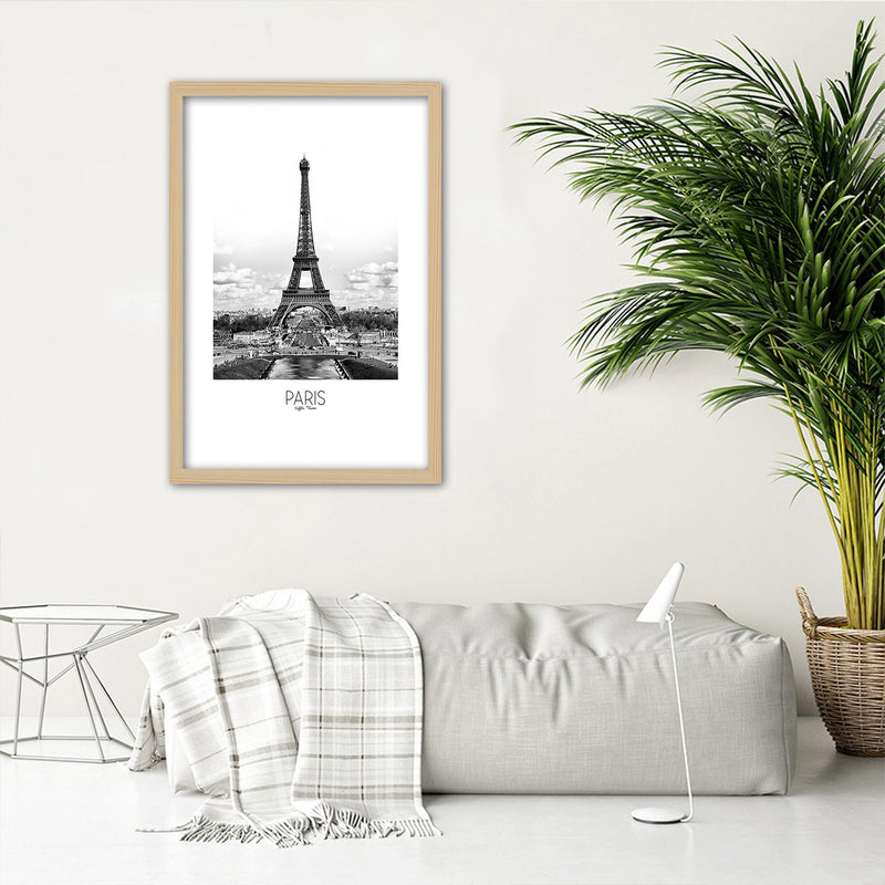 Picture in natural frame, The iconic eiffel tower