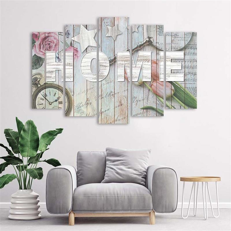 Panel decorativo con imagen de cinco piezas, plato casero de madera gris y flores