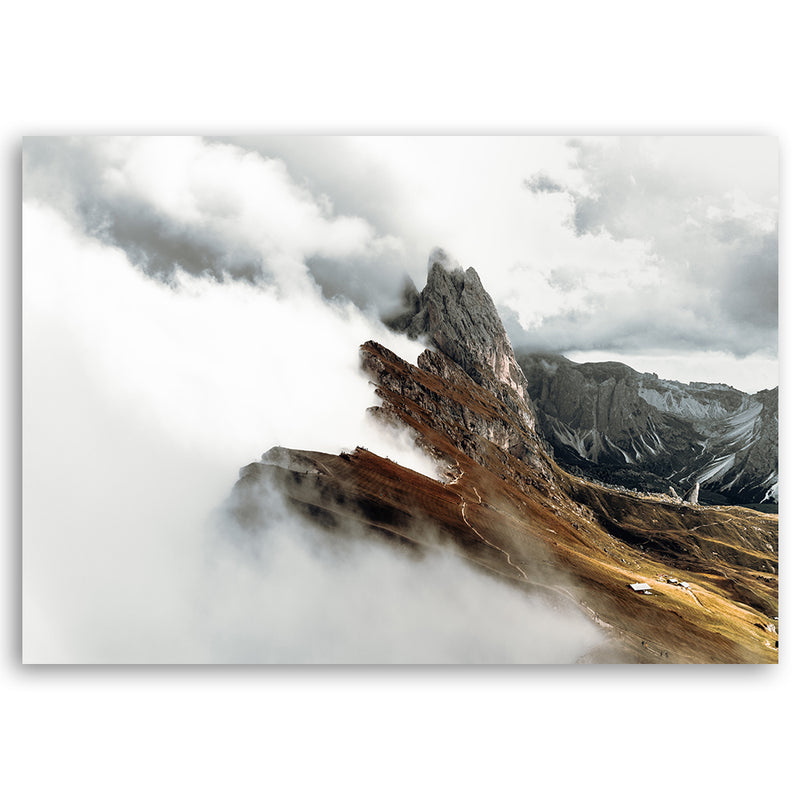 Estampado de panel decorativo, Pico de montaña entre las nubes