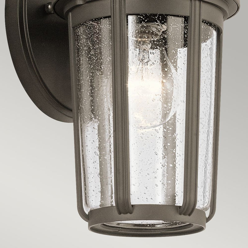 Outdoor wall light Kichler (QN-FAIRFIELD-M-OZ) Fairfield aluminium, clear seeded glass E27